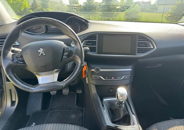 Peugeot 308 cena 32900 przebieg: 150000, rok produkcji 2015 z Grybów małe 56